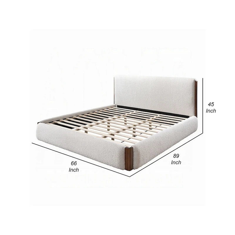 Letto Queen Size con Rivestimento in Bouclé Bianco e Struttura in Legno di Noce