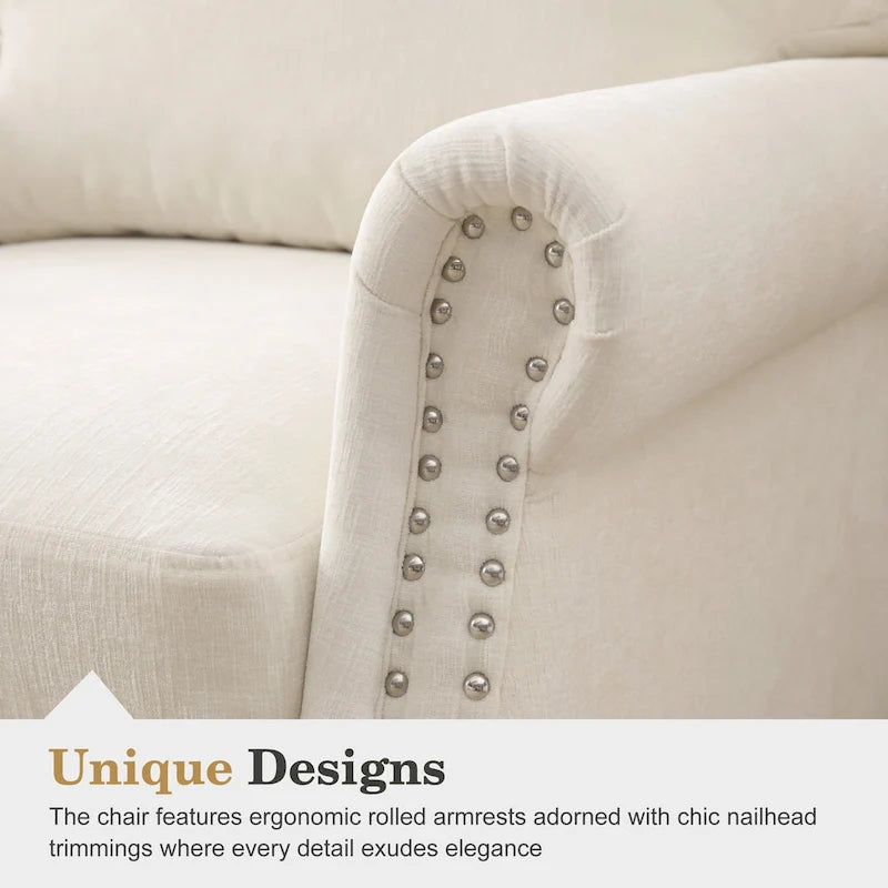 Poltrona accent imbottita con finitura borchiata e gambe in legno - Set da 2
